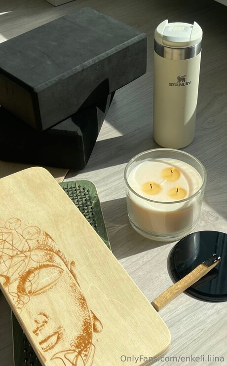 Enkeli Liina pornstar sexy gallery