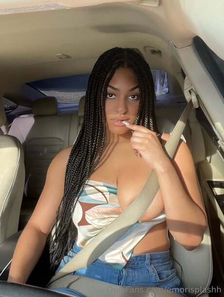 Emorisplashh xxx actress gallery