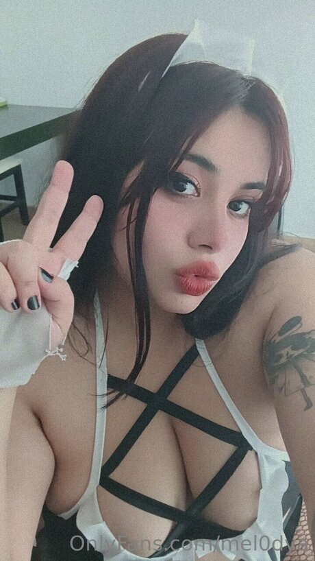 Mel0dya exclusive actress photo