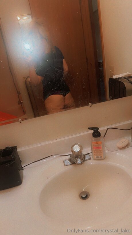 Crystal Lake high quality star galleries