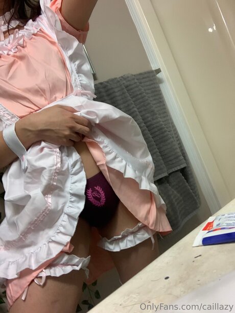 Caillazy model pornographic pictures