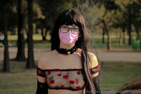 Lachicaspiderhentai pretty pornstar photo