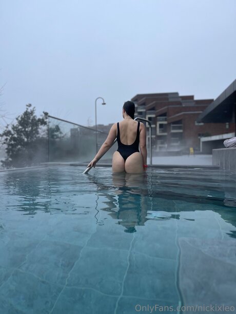 Nickixleo model nude gallery