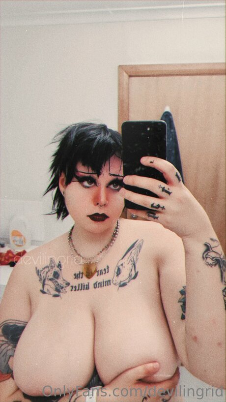 Crimesofgriff high quality actress galleries