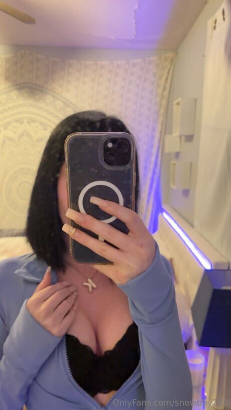 Snowwhyte222 model hd pics