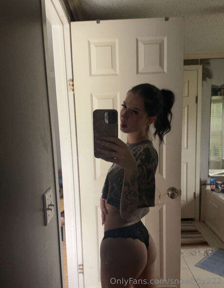 Snowwhyte222 nice pornstar picture