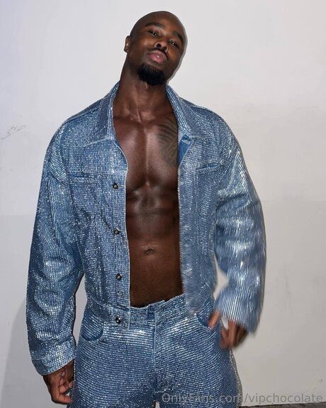 Vipchocolate exclusive star pic