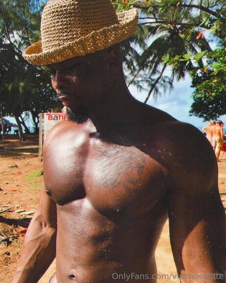 Vipchocolate nude star picture