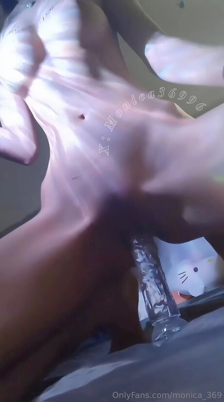 Monica 369 nice actress pics