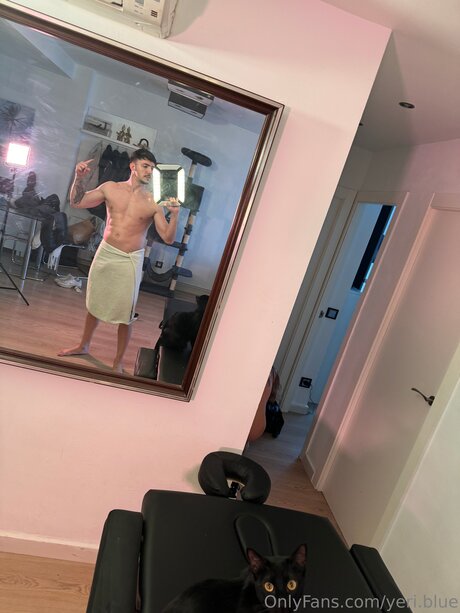 Yeribluexx beautiful actress images