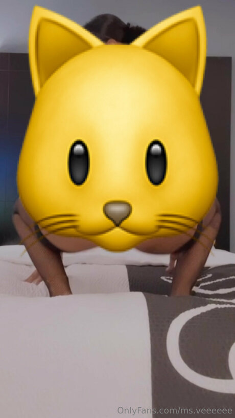 Ms Veeeeee hot model pic