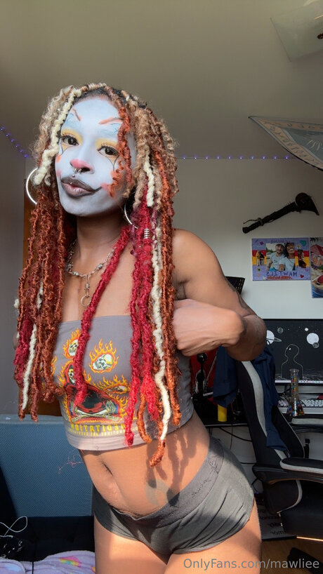 Mawliee beautiful star picture