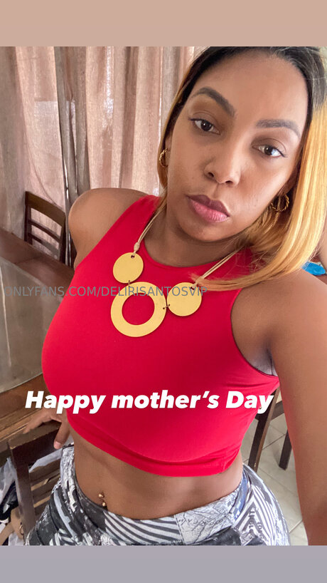 Delirisantosvip model top picture