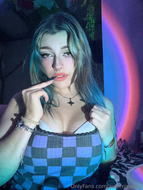 Yummipunky exclusive star picture