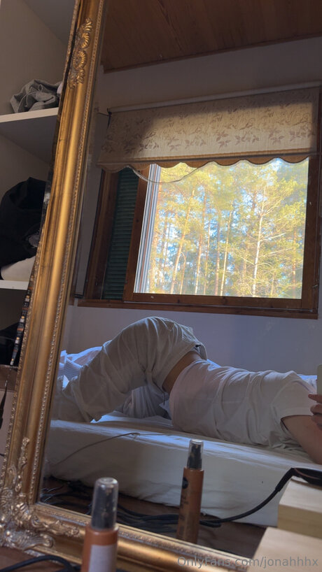 Jonahhhx actress pictures