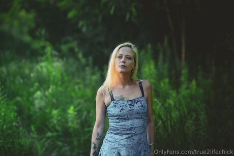 True2lifechick pornstar sex photo