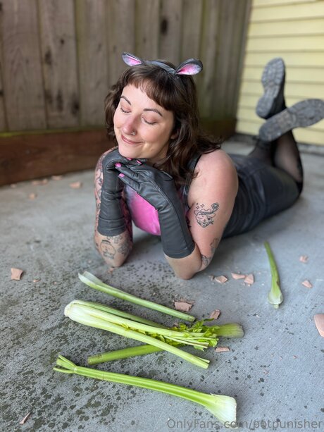 brunette bunny onlyfans nudes gallery