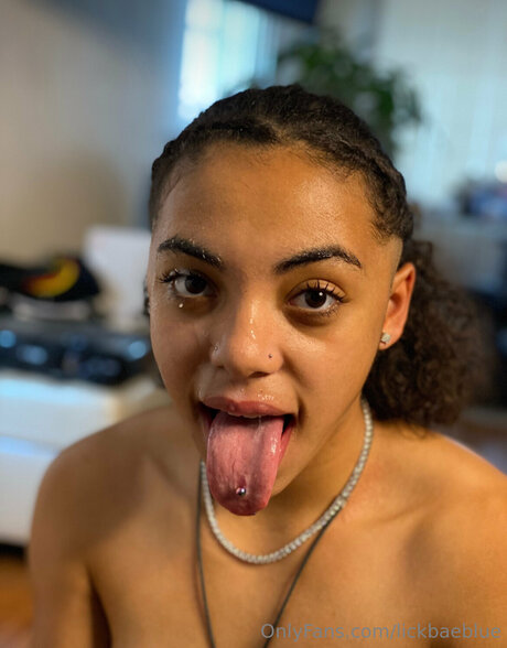 Lickbaeblue star sexy galleries