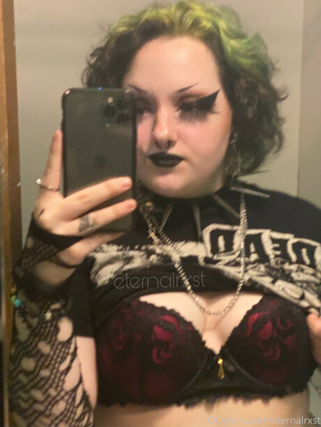 Eternalrxst high quality pornstar galleries