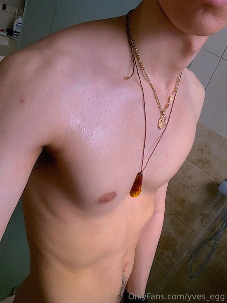 Yves Egg star nude archive