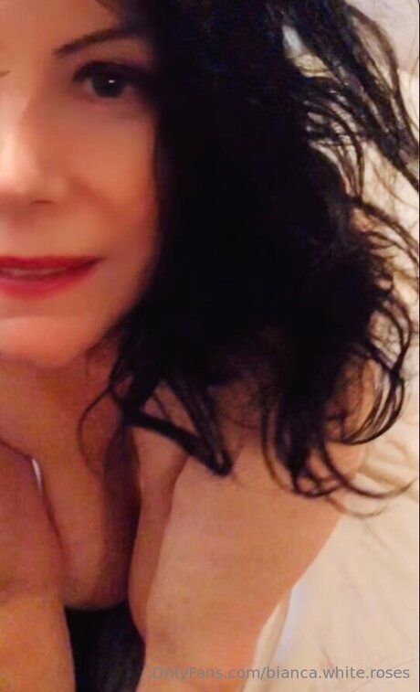 Bianca White Roses nudes actress pic