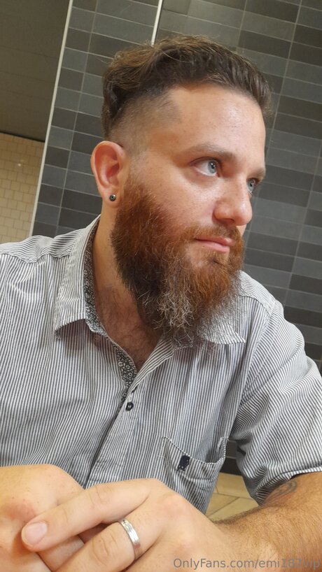 Emi182vip pornstar naked image