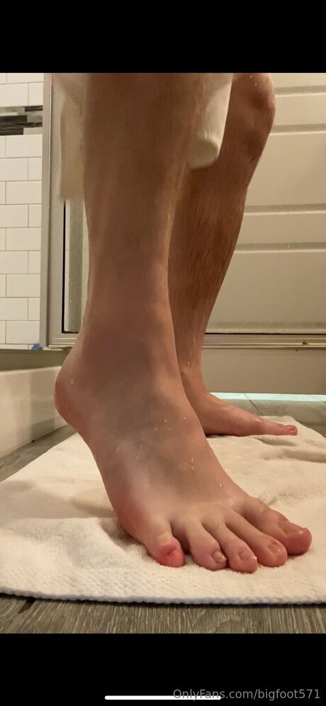 Bigfoot571 top star photo