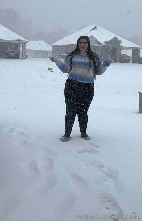 Airel Cooke free actress images