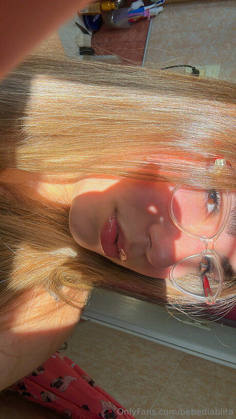 Bebediablita pornstar image