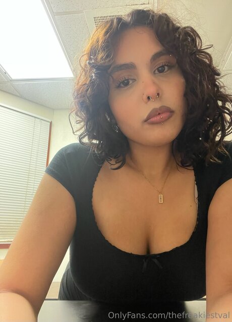 Thefreakiestval actress pics