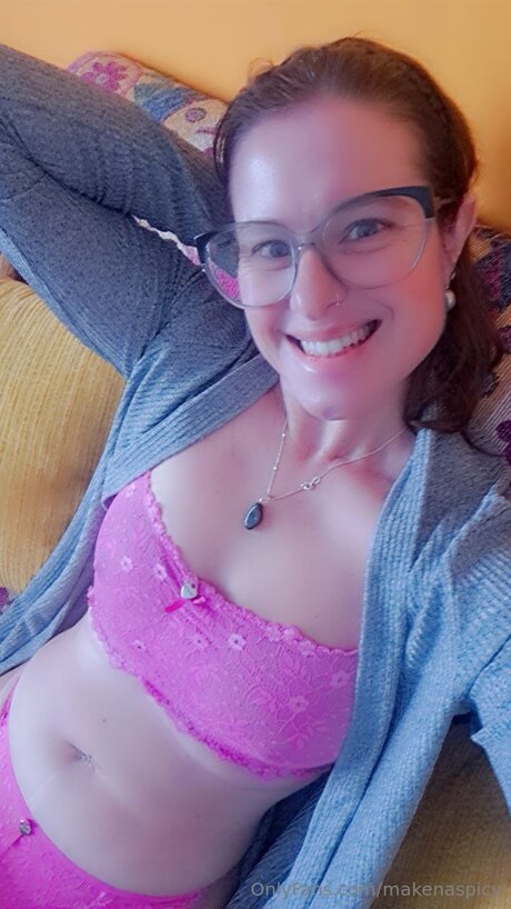 Makenaspicy sex star pictures