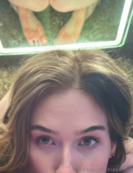 Maxaholic star pornographic pics