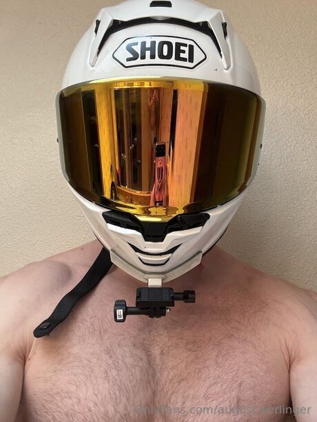 August Berlinger sexy actress pics