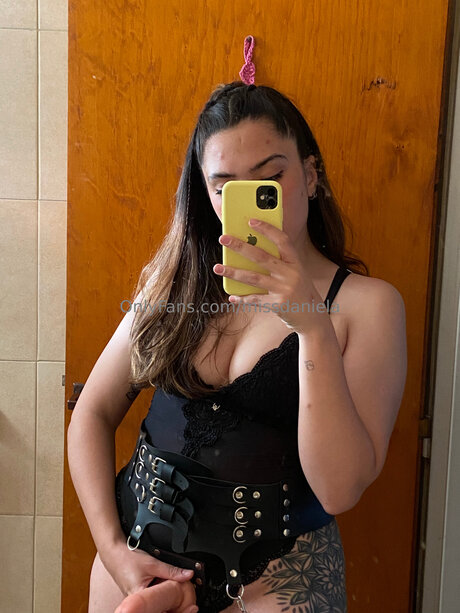 Kinkydaniela star perfect archive