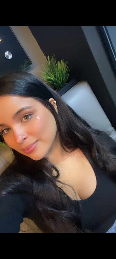 Debbie 919 model images