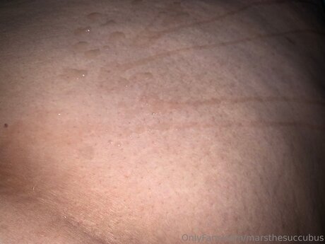 Marsthesuccubus erotic model pics