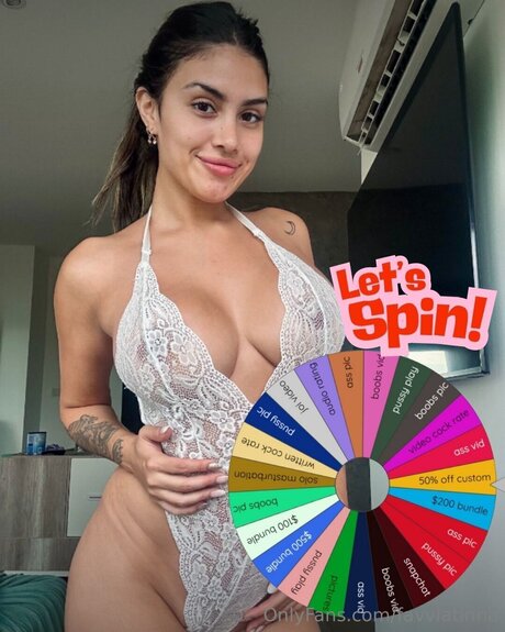 Favvlatinna perfect model pics