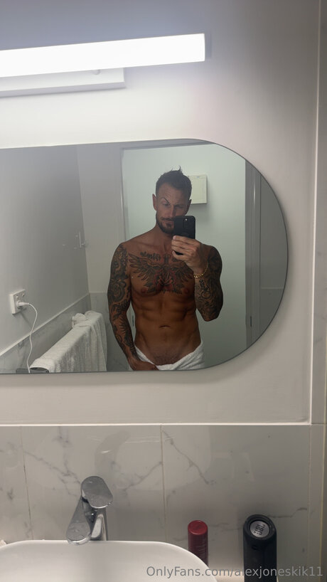 Alexjoneskik11 beautiful star archive