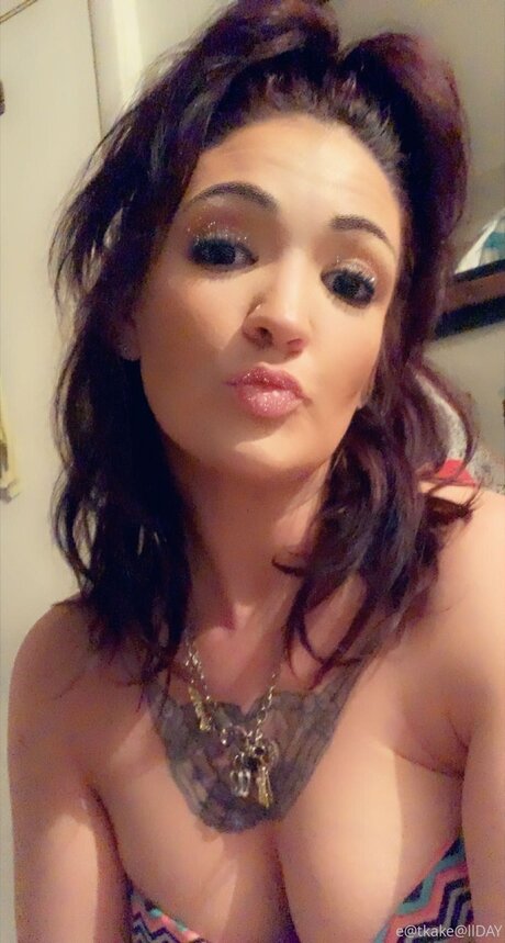 Eatkake art pornstar pictures