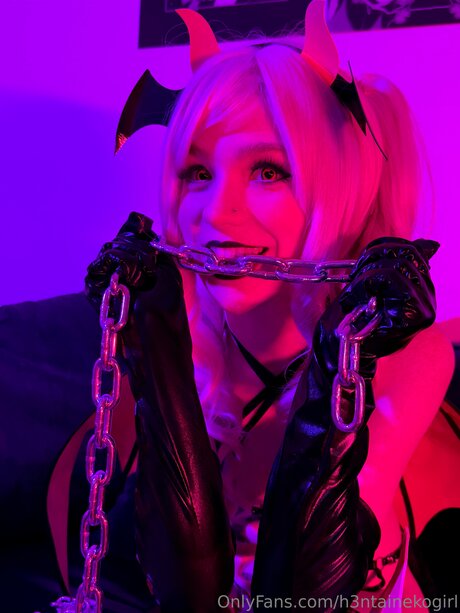 Succubab3 hot actress img