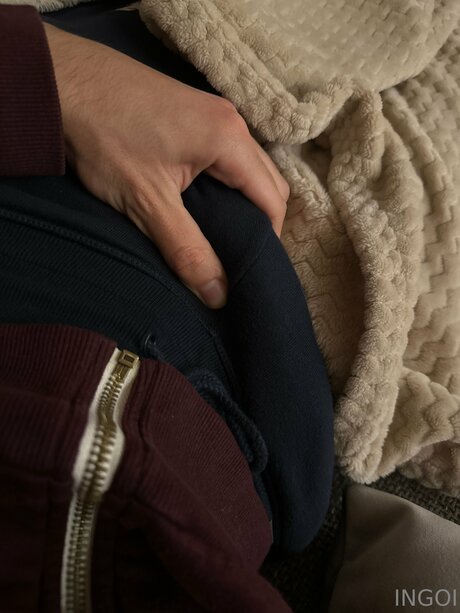 Ingoi sexy actress gallery