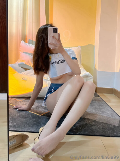 Linviaslair pornographic star picture
