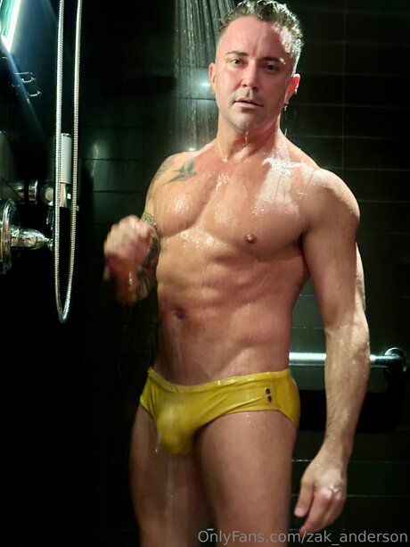 Zak Anderson naked actress images