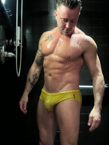 Zak Anderson model nice pictures