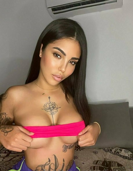 ameliereve7 model high quality photo