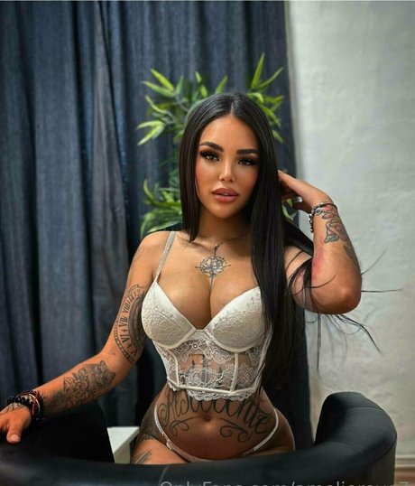 ameliereve7 pornographic star pics