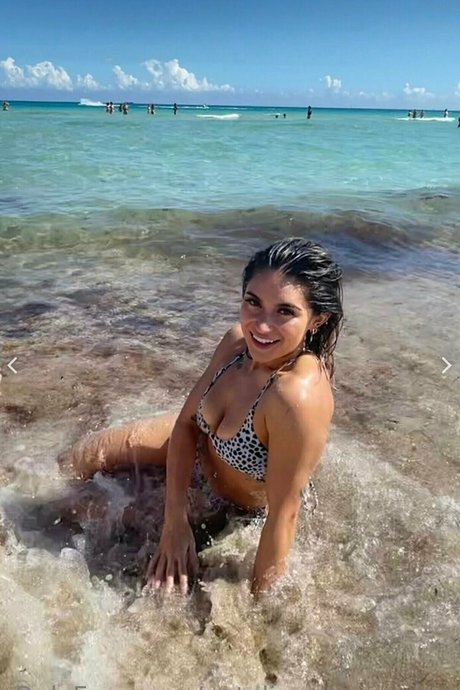 realnatalia pretty actress photos