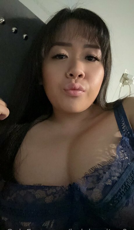 ladolcevitax0x model porn photo