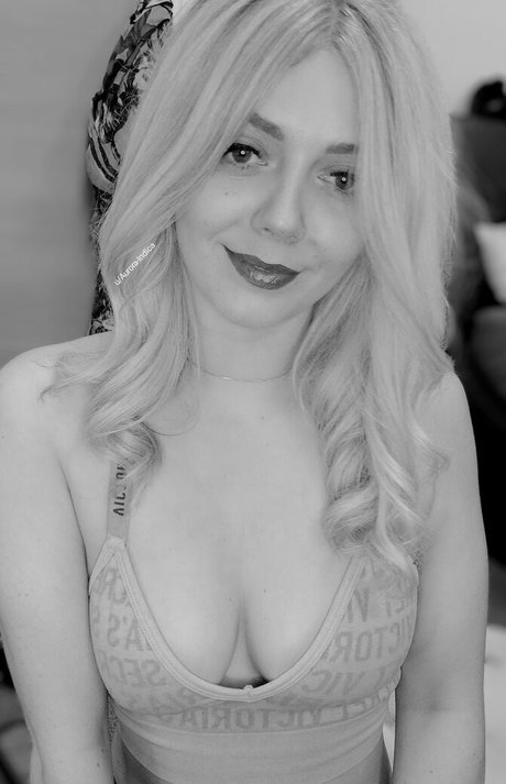 Aurora Indica top star gallery