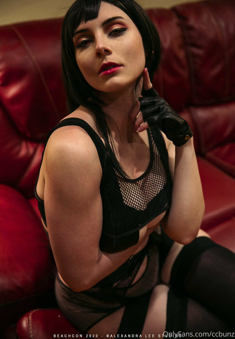 big tits skinny onlyfans porno image